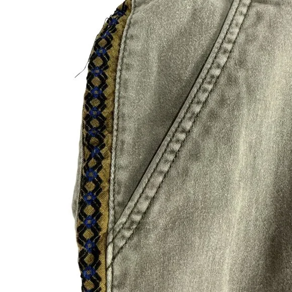 Torrid Denim Womens Size 22 Khaki Pants Embroidered Trim Casual - Picture 2 of 9